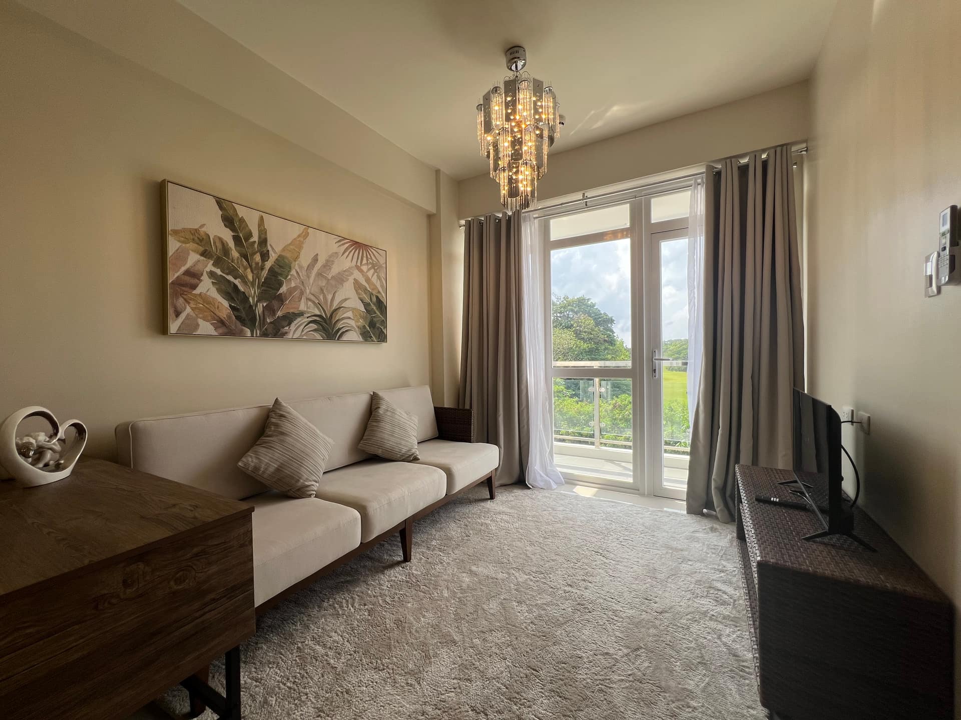 The Fairway Frame | Modern 1BR w/ Pool & Beach Access